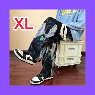 XL　パンツ　ワイドパンツ　韓国　オーバーサイズ　黒　熊　プリント(その他)