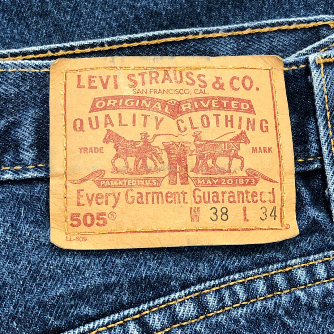 Levi's(リーバイス)の00年代 USA製 Levi's リーバイス 505 デニムパンツ 大きいサイズ ブルー (メンズ W38 L34) 中古 古着 Q7170 メンズのパンツ(デニム/ジーンズ)の商品写真