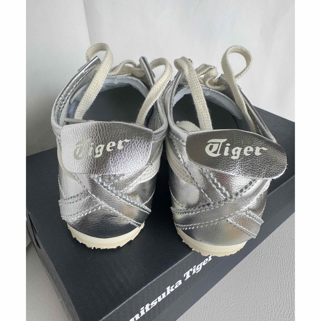 Onitsuka Tiger(オニツカタイガー)のMEXICO 66 Onitsuka Tiger オニツカタイガー メンズの靴/シューズ(スニーカー)の商品写真