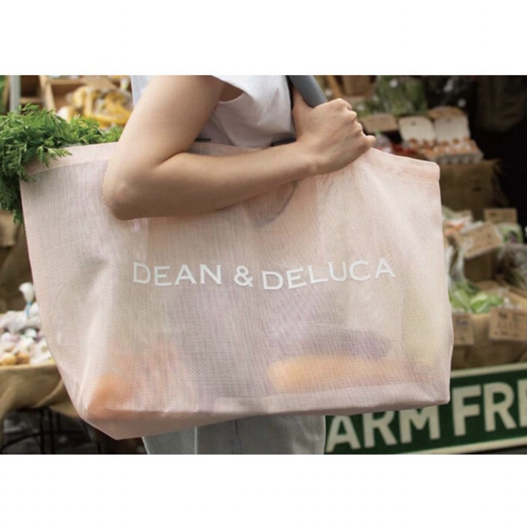 DEAN & DELUCA(ディーンアンドデルーカ)のディーンアンドデルーカ メッシュトートバッグ スモークピンク 正規品 限定品 レディースのバッグ(エコバッグ)の商品写真