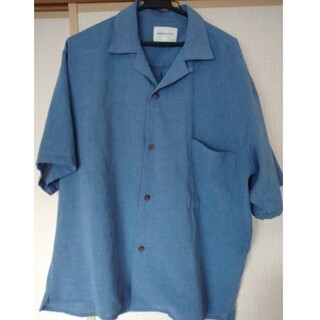 EMMA CLOTHES 半袖シャツ　ライトブルー　Mサイズ(シャツ)