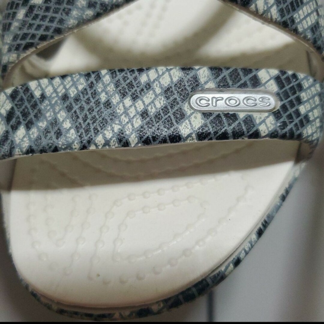 crocs(クロックス)のクロックス サイプラス サンダル　ミュール　GU 　ユニクロ　H&M　ザラ レディースの靴/シューズ(サンダル)の商品写真