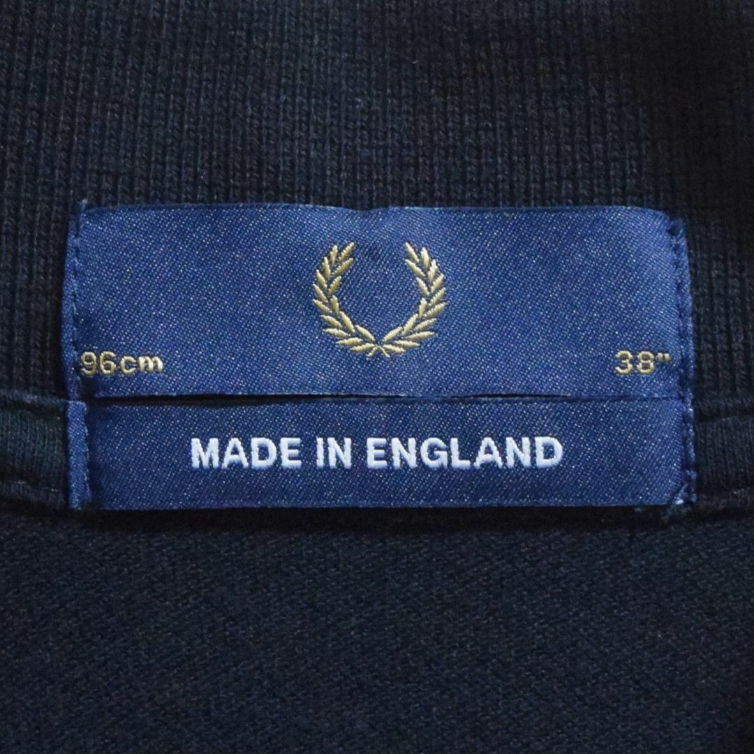 FRED PERRY(フレッドペリー)の《フレッドペリー》英国製　M12　黒×ゴールド　M相当　半袖ポロシャツ メンズのトップス(ポロシャツ)の商品写真