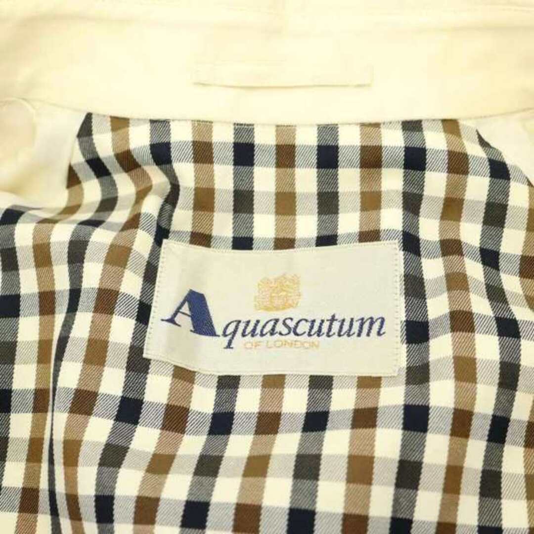 AQUA SCUTUM(アクアスキュータム)のアクアスキュータム ステンカラーコート スプリング ロング 9 M アイボリー レディースのジャケット/アウター(その他)の商品写真