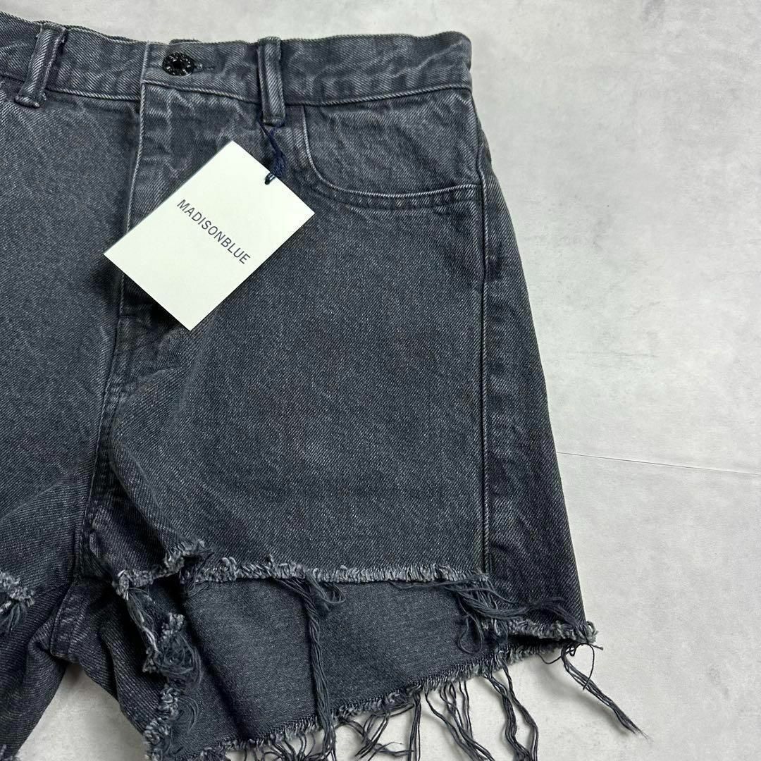 MADISONBLUE(マディソンブルー)の新品　MADISONBLUEマディソンブルー　CUTOFF SPT DENIM レディースのパンツ(ショートパンツ)の商品写真