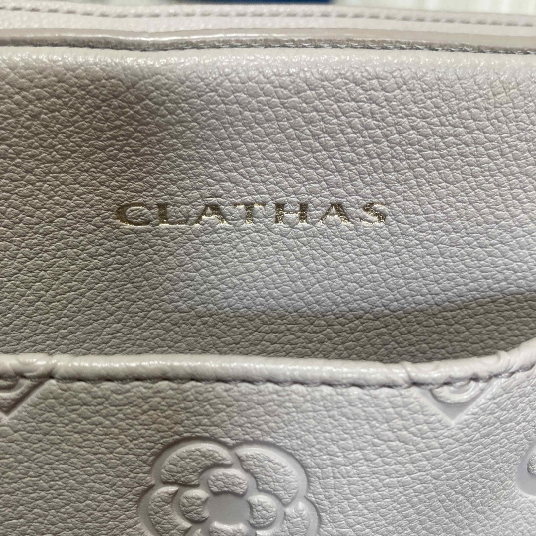 CLATHAS(クレイサス)の美品　CLATHAS  クレイサス　ショルダーバッグ　グレージュ レディースのバッグ(ショルダーバッグ)の商品写真