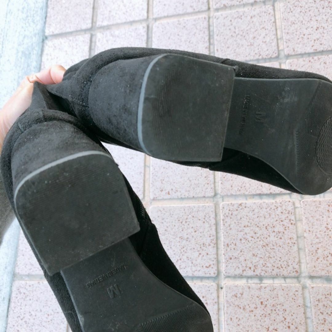 スエード生地ショートブーツ♡ブラックM♡ロングボトムコーデ♡シンプルコーデ♡ レディースの靴/シューズ(ブーツ)の商品写真