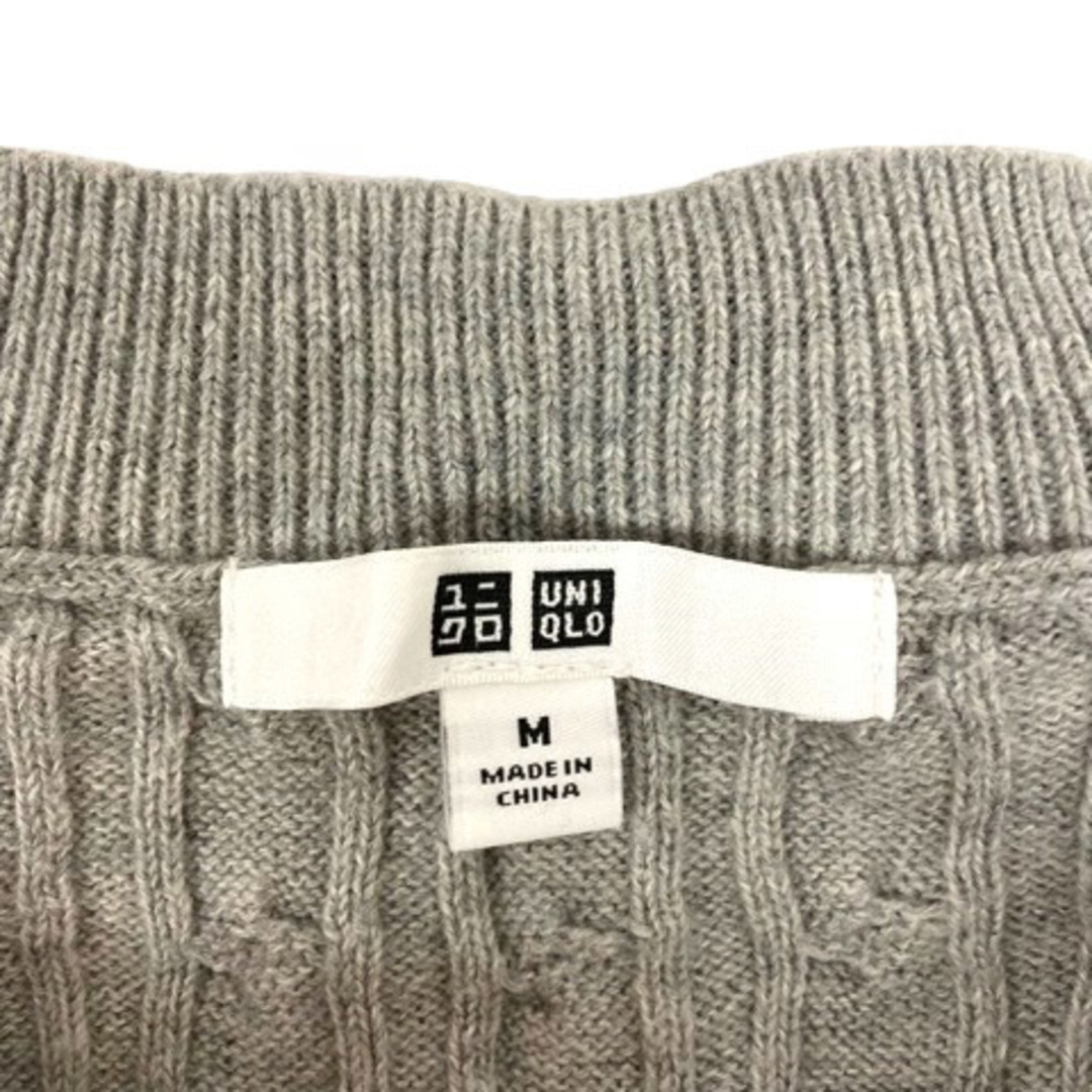 UNIQLO(ユニクロ)のユニクロ ケーブルニット カシミヤ混 クルーネック 長袖 M ライトグレー レディースのトップス(ニット/セーター)の商品写真