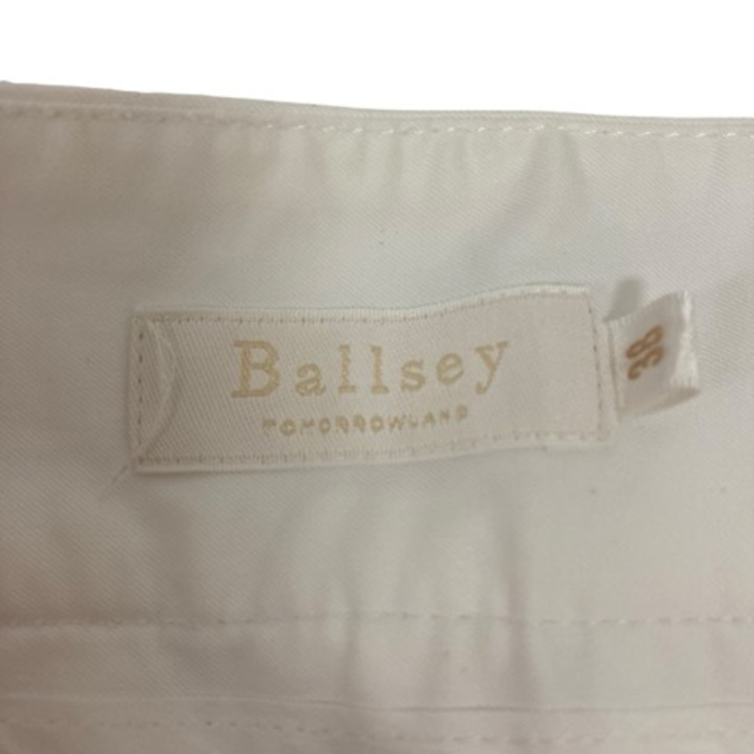 Ballsey(ボールジィ)のボールジー BALLSEY トゥモローランド パンツ 無地 コットン 38 白 レディースのパンツ(その他)の商品写真