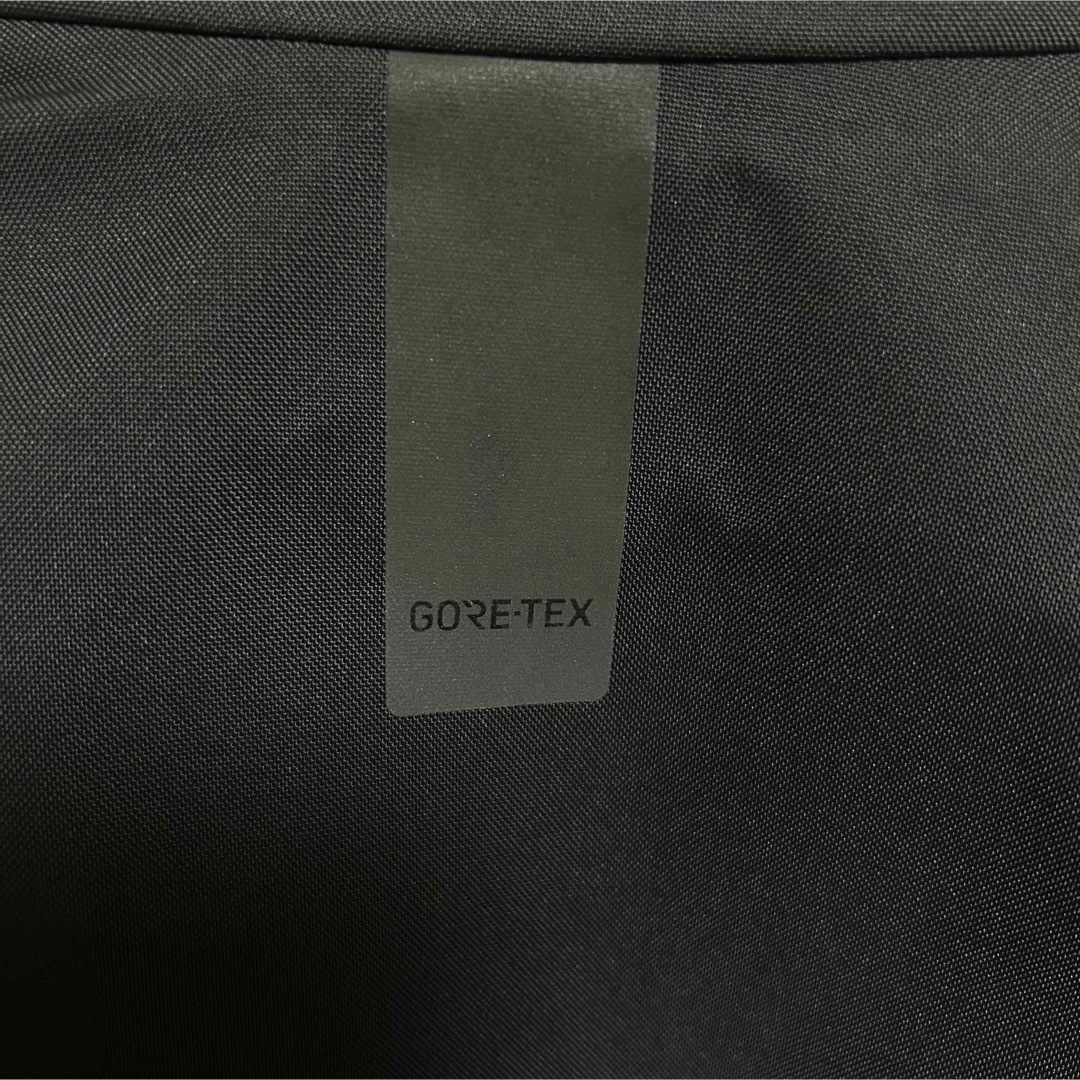 KUSHITANI(クシタニ)のほぼ未使用レブイット トレンチ GTX GORE-TEXジャケット 自動車/バイクのバイク(装備/装具)の商品写真