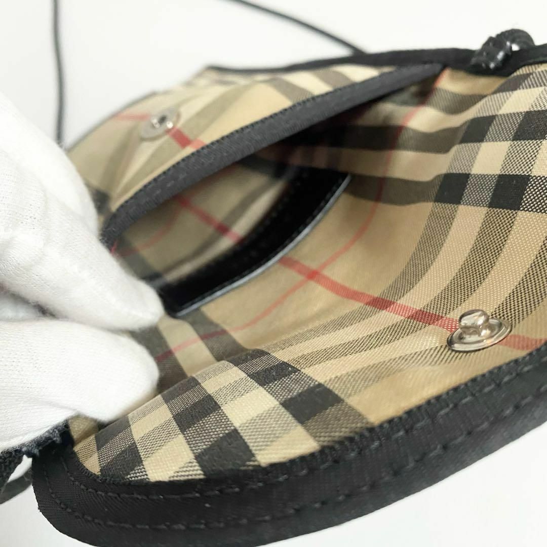 BURBERRY(バーバリー)のBURBERRY / ノバチェック スマホショルダーバッグ サコッシュ メンズのバッグ(ショルダーバッグ)の商品写真