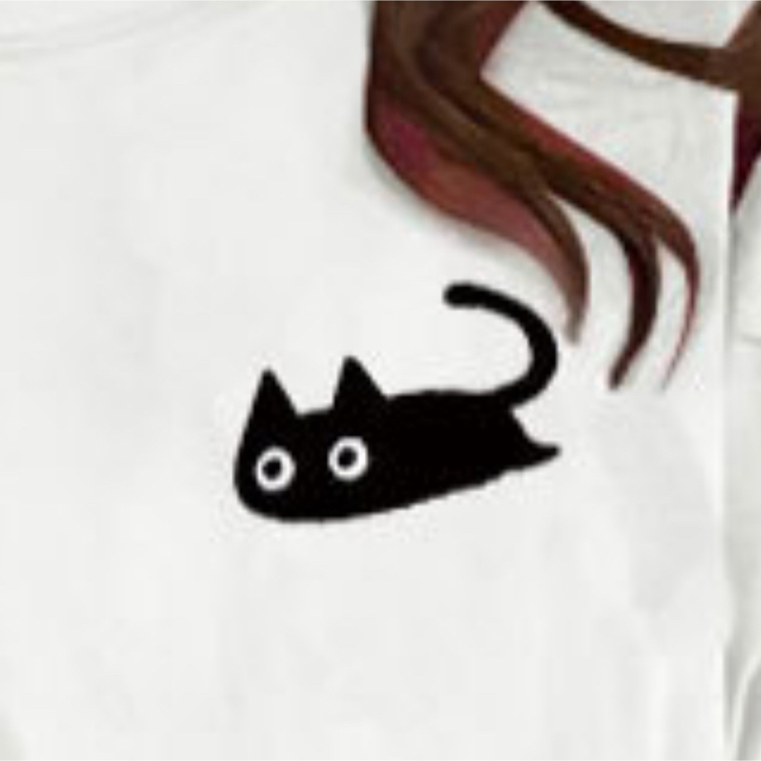 猫 Tシャツ 白 M レディース 夏 半袖 ワンポイント ホワイト キュート レディースのトップス(Tシャツ(半袖/袖なし))の商品写真