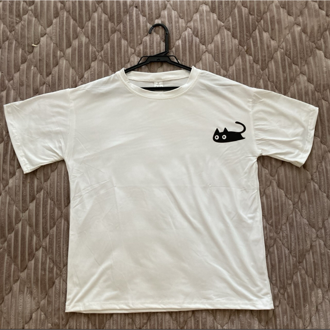 猫 Tシャツ 白 M レディース 夏 半袖 ワンポイント ホワイト キュート レディースのトップス(Tシャツ(半袖/袖なし))の商品写真