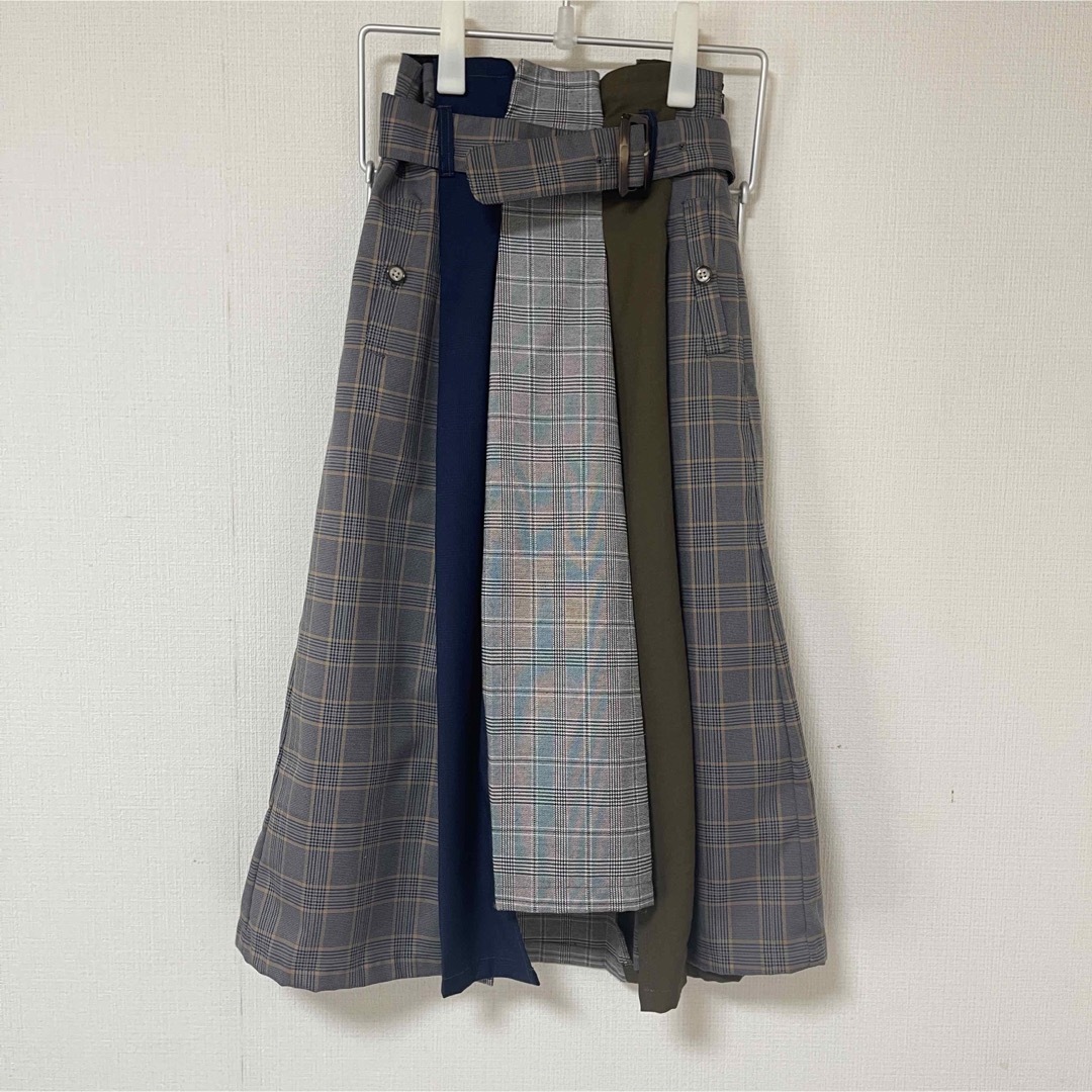 REDYAZEL(レディアゼル)のレディアゼル　チェック配色ミモレ丈スカート レディースのスカート(ロングスカート)の商品写真