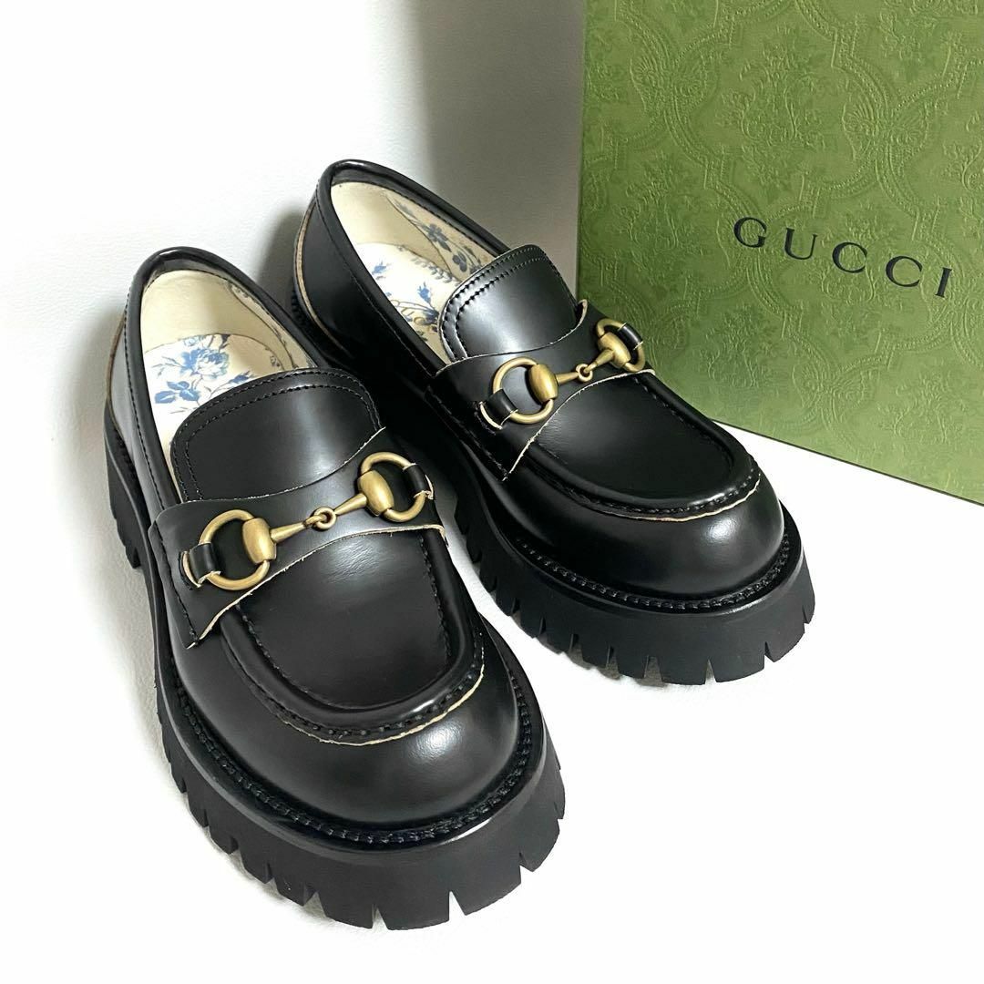 Gucci(グッチ)のGUCCI / ホースビット ローファー ブラック レディースの靴/シューズ(ローファー/革靴)の商品写真