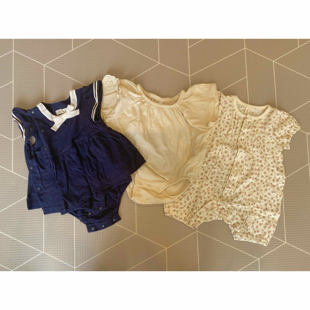 70〜80 女の子夏服 ロンパース 甚平 肌着 17着セット キッズ/ベビー/マタニティのベビー服(~85cm)(ロンパース)の商品写真