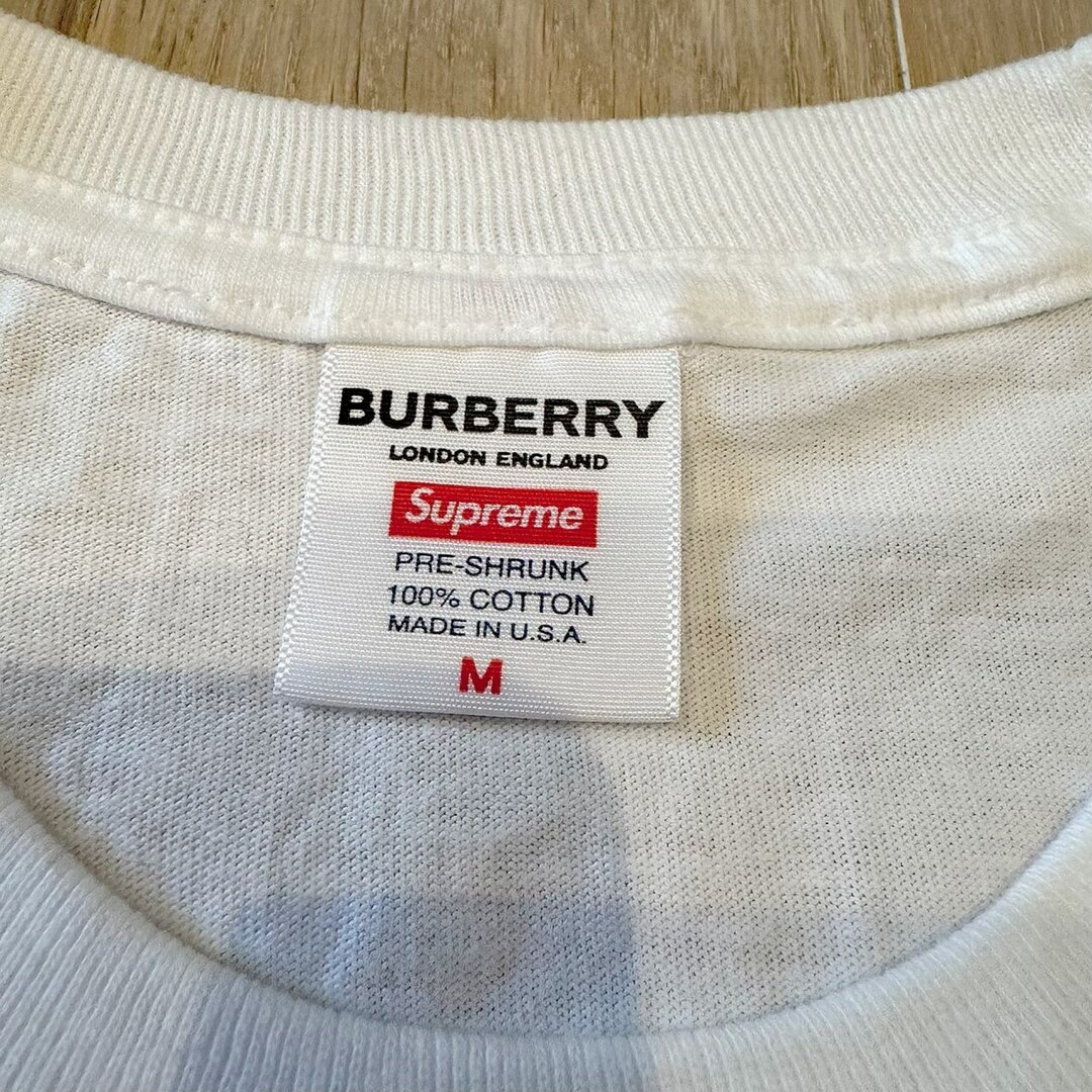 Supreme(シュプリーム)のシュプリーム ×バーバリー Burberry ボックスロゴTシャツ　正規品　M メンズのトップス(Tシャツ/カットソー(半袖/袖なし))の商品写真