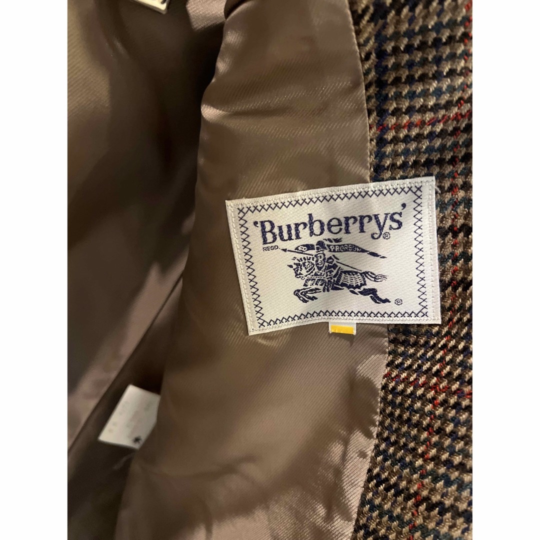 BURBERRY(バーバリー)の【Burberry】セットアップ（ジャケット＋スカート） レディースのジャケット/アウター(テーラードジャケット)の商品写真