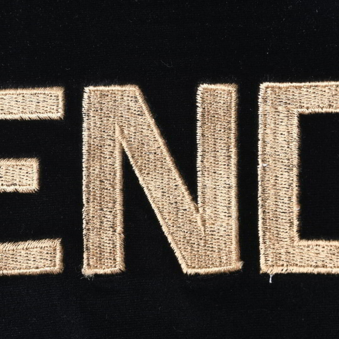 FENDI(フェンディ)のFENDI  ロゴ刺繍 ベロア トップス レディースのトップス(Tシャツ(半袖/袖なし))の商品写真