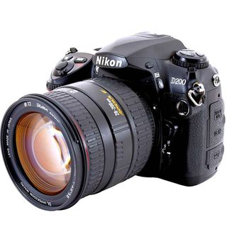 Nikon - Nikon D200 レンズキット 広角～望遠撮影♪ CCDセンサー #7150