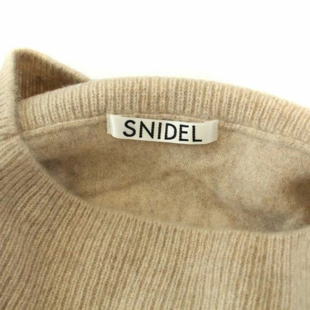 SNIDEL(スナイデル)のスナイデル カシミヤオフショルニット セーター 長袖 F ベージュ レディースのトップス(ニット/セーター)の商品写真