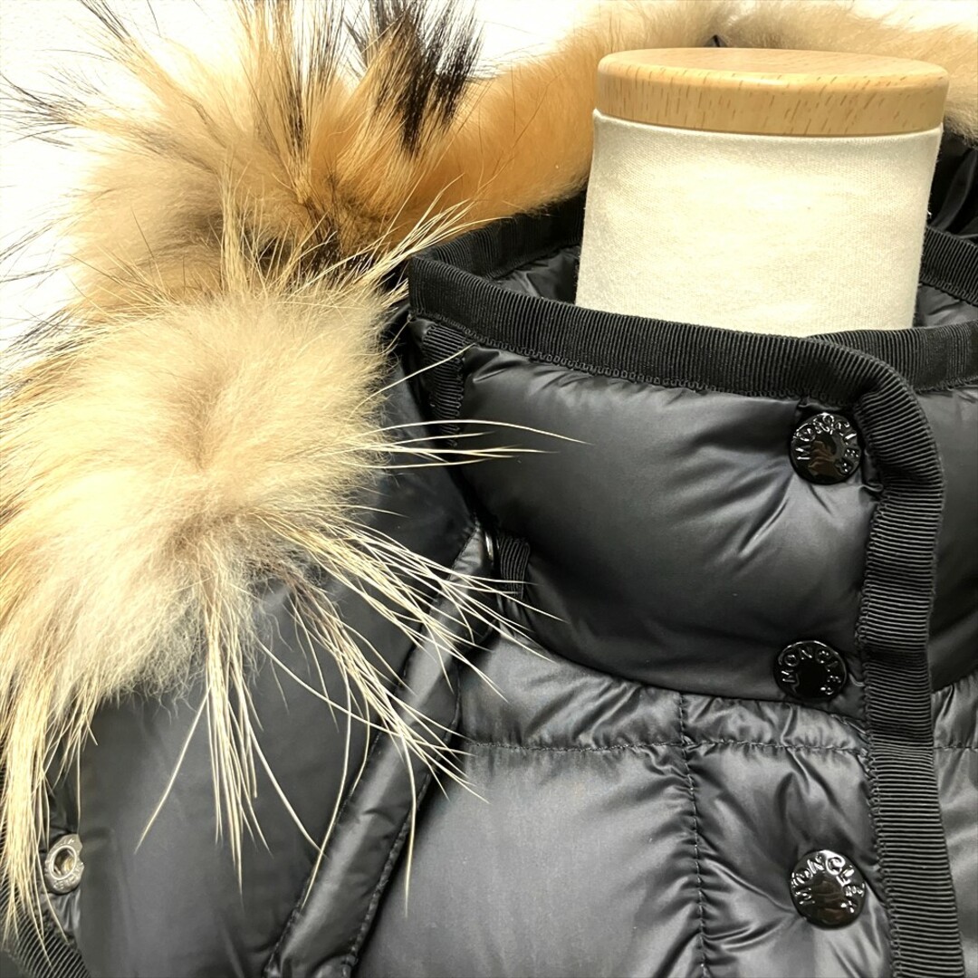 MONCLER(モンクレール)のモンクレール MONCLER HERMINE FUR エルミンヌ ファー ダウンジャケット ナイロン ブラック SS（XS） レディース【中古】 レディースのジャケット/アウター(ダウンジャケット)の商品写真