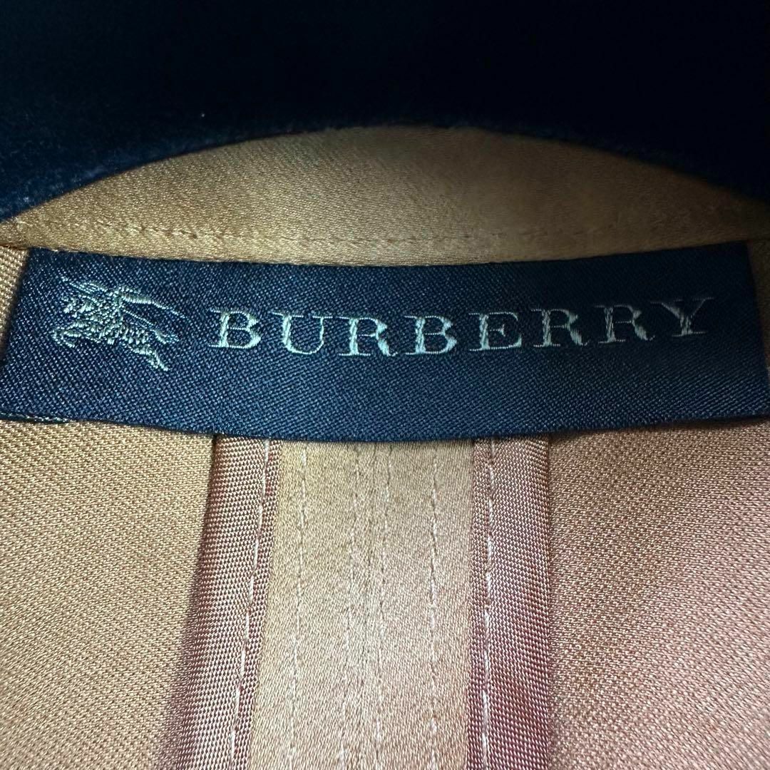 BURBERRY(バーバリー)のバーバリー　ノースリーブ　ベルテッドトレンチワンピース　金ボタン レディースのワンピース(ロングワンピース/マキシワンピース)の商品写真