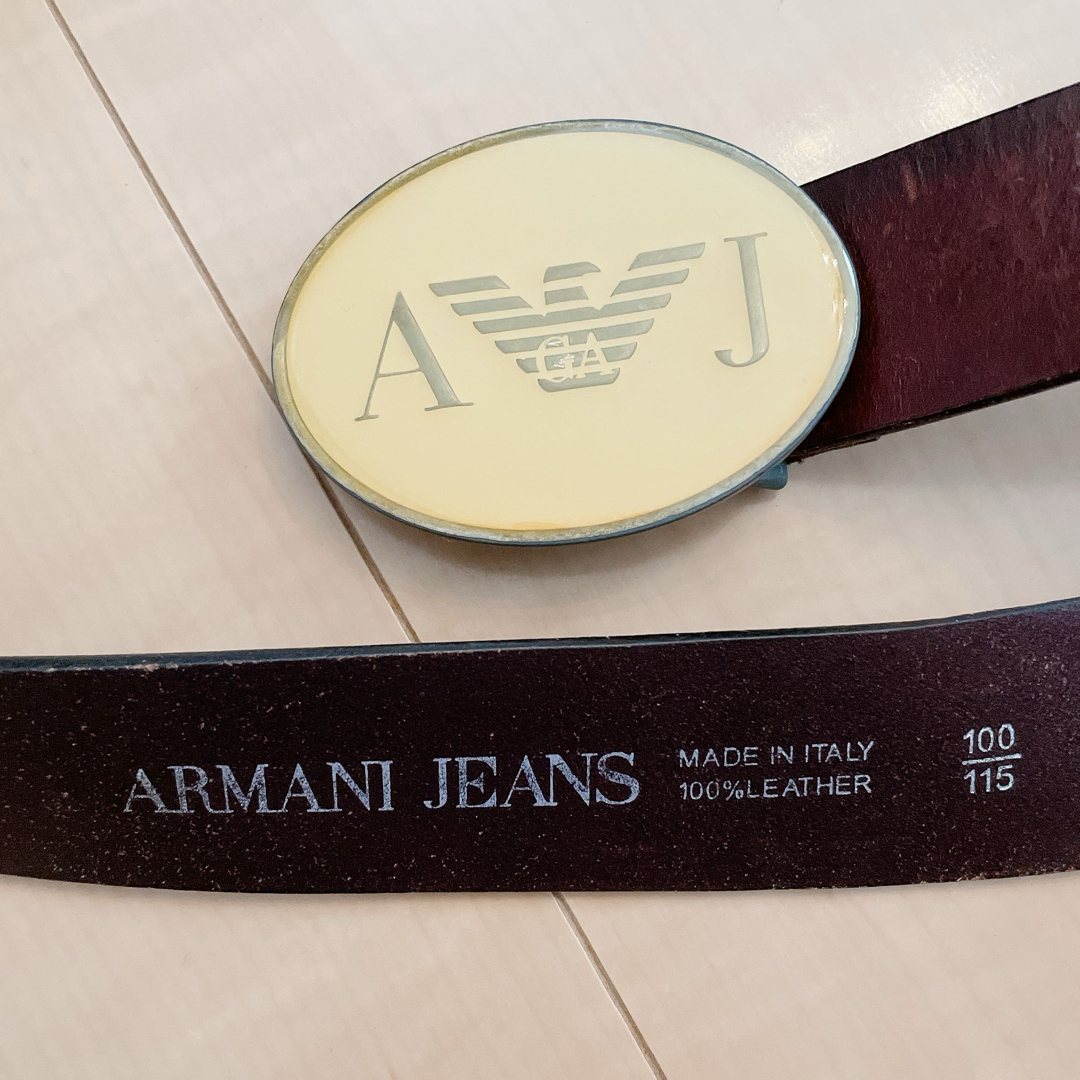 ARMANI COLLEZIONI(アルマーニ コレツィオーニ)のアルマーニ  茶色　皮　ベルト　アルマーニジーンズ　ヴィンテージ メンズのファッション小物(ベルト)の商品写真