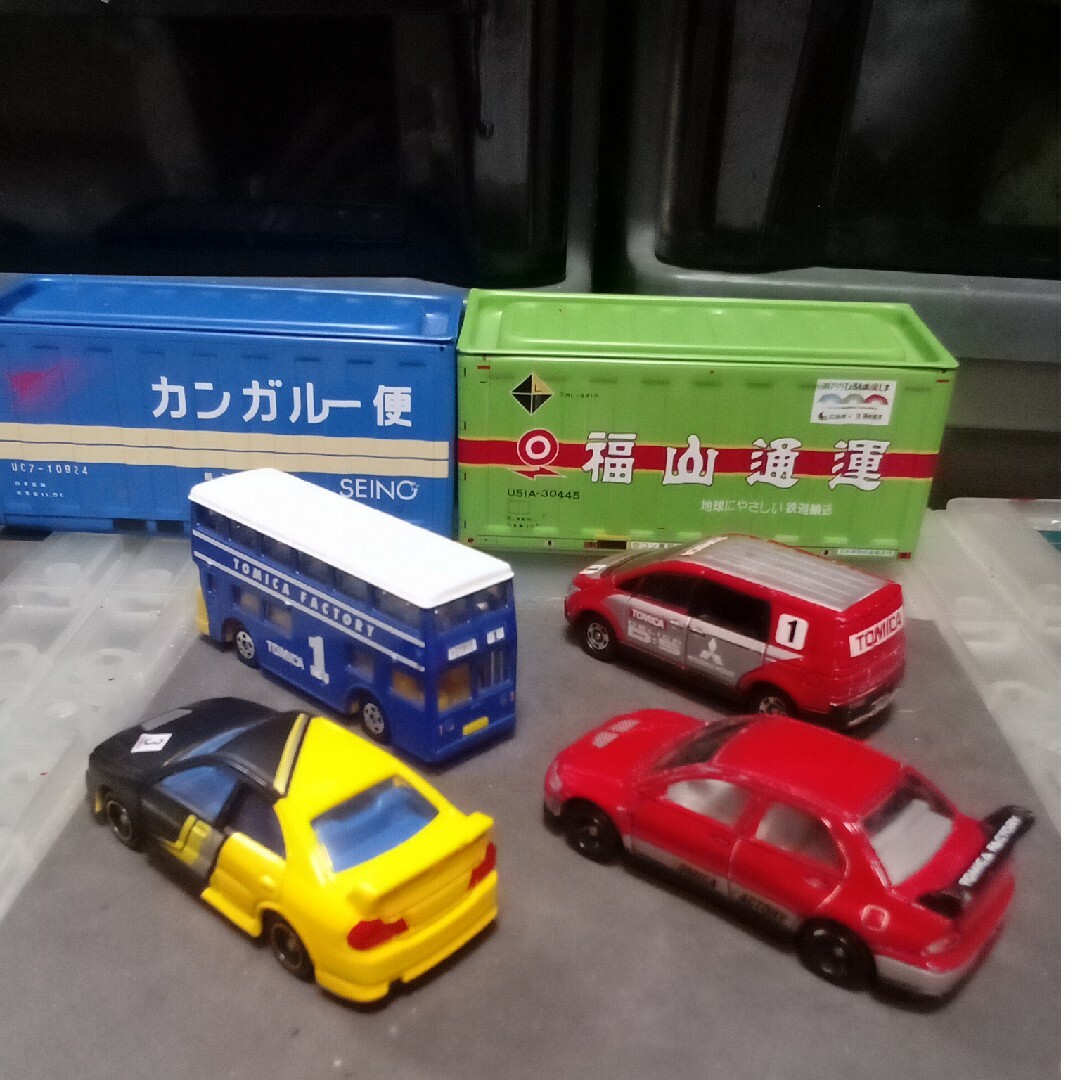 Takara Tomy(タカラトミー)のトミカ博 トミカ　組み立て工場 / イベントカー エンタメ/ホビーのおもちゃ/ぬいぐるみ(ミニカー)の商品写真