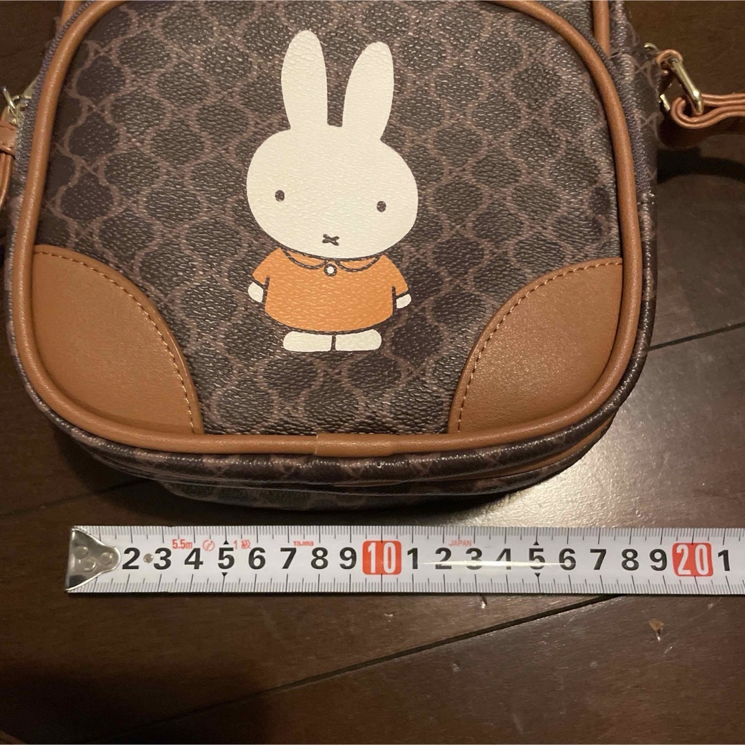 miffy(ミッフィー)のミッフィのショルダーバッグ レディースのバッグ(ショルダーバッグ)の商品写真