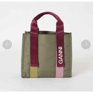 トゥモローランド(TOMORROWLAND)のGANNI GANNI　Recycled Tech Small Tote(ハンドバッグ)