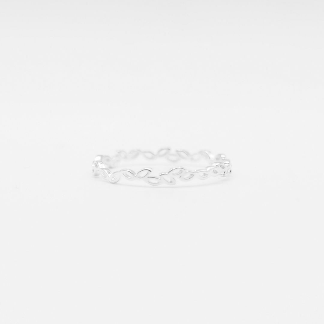 新品 リング s925 シルバー 指輪 葉 シンプル 大人可愛い レーディス レディースのアクセサリー(リング(指輪))の商品写真