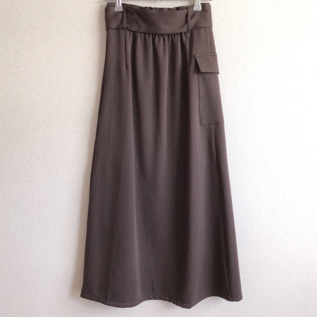 GRL(グレイル)のベルト付アシンメトリースリットタイトスカート レディースのスカート(ロングスカート)の商品写真
