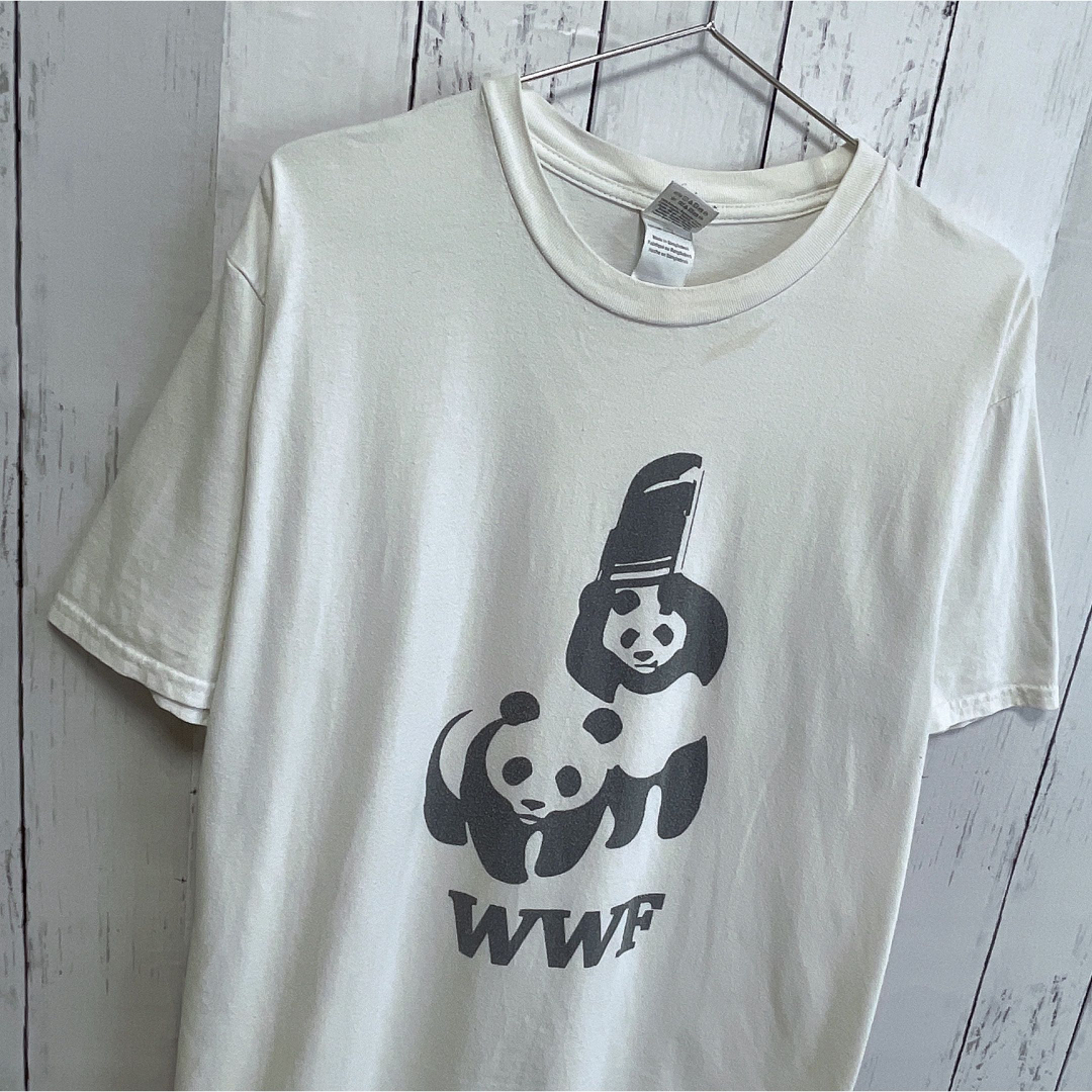 GILDAN(ギルタン)のUSA古着　GILDAN　Tシャツ　L　ホワイト　パンダ　アニマル柄　WWF メンズのトップス(Tシャツ/カットソー(半袖/袖なし))の商品写真