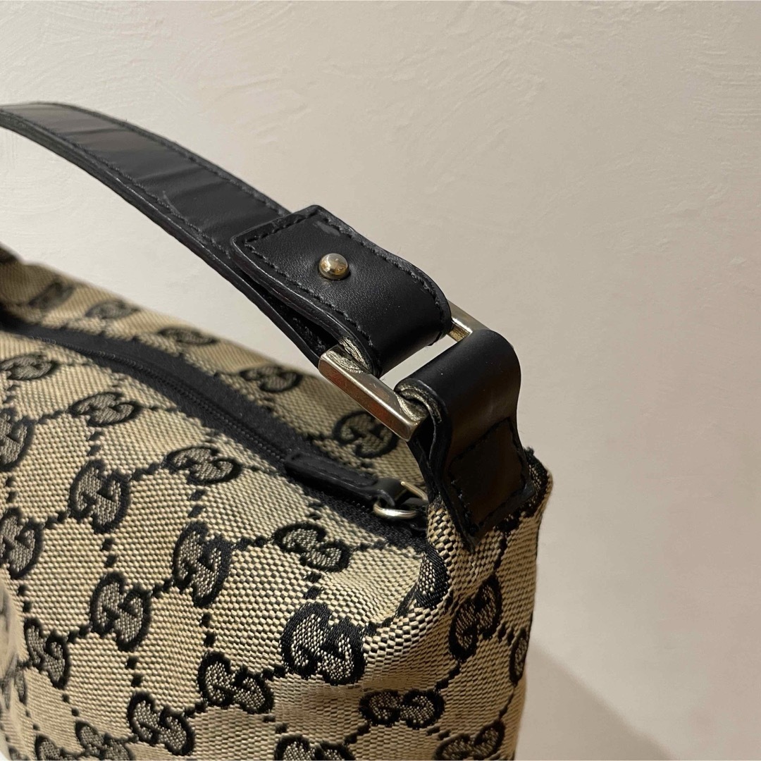 Gucci(グッチ)のGUCCI♦︎グッチ GGキャンバス ミニハンドバッグ ポーチ レディースのファッション小物(ポーチ)の商品写真