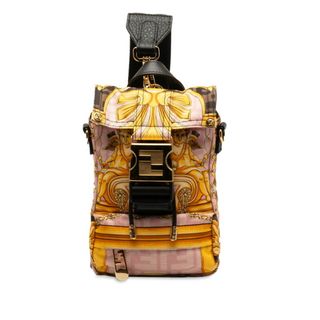 フェンディ(FENDI)の美品 フェンディ ズッカ ヴェルサーチェコラボ ショルダーバッグ 7VZ068 ナイロン レディース FENDI 【1-0141828】(ショルダーバッグ)