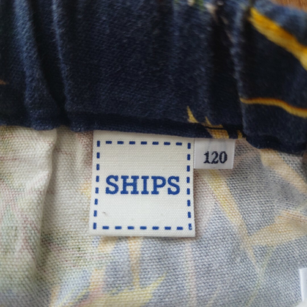 SHIPS(シップス)の【SHIPS KIDS】オックス トロピカル/ハーフパンツ/120センチ キッズ/ベビー/マタニティのキッズ服男の子用(90cm~)(パンツ/スパッツ)の商品写真
