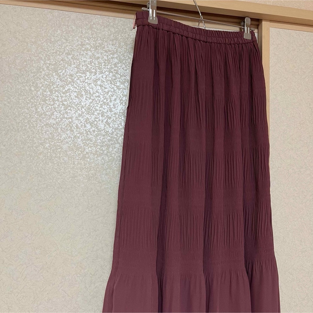 GU(ジーユー)のジーユー　GU ランダムプリーツスカート　ピンク　Mサイズ 新品タグ付き レディースのスカート(ロングスカート)の商品写真