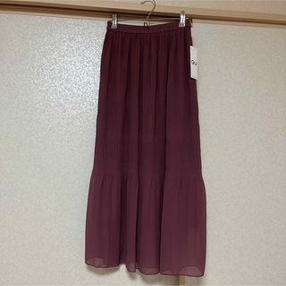 ジーユー(GU)のジーユー　GU ランダムプリーツスカート　ピンク　Mサイズ 新品タグ付き(ロングスカート)