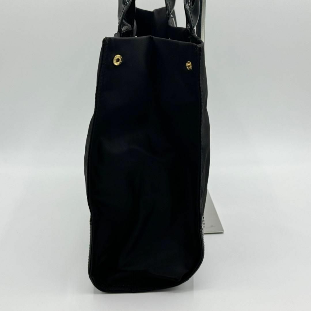 Tory Burch(トリーバーチ)のTORY BURCH トートバッグ 黒 ナイロン エナメル ハンドバッグ レディースのバッグ(ハンドバッグ)の商品写真