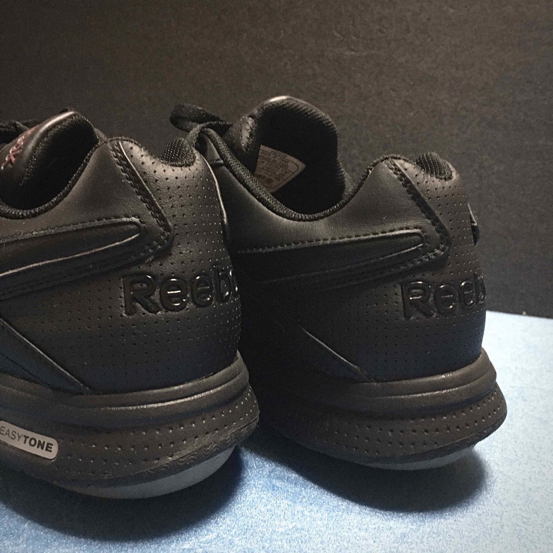 Reebok(リーボック)のメンズReebok Easy tone / スニーカー／サイズ25.5／美品 メンズの靴/シューズ(スニーカー)の商品写真