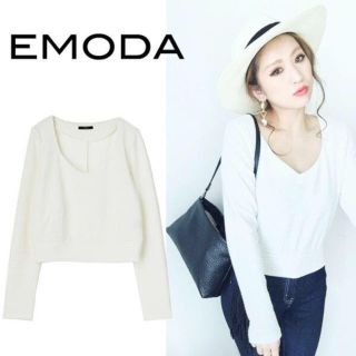 エモダ(EMODA)のEMODAトップス(カットソー(長袖/七分))