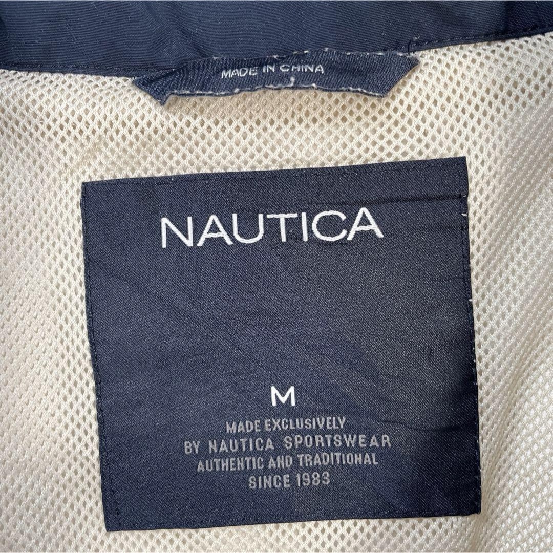 NAUTICA(ノーティカ)の【セーリングジャケット、刺繍ロゴ】NAUTICAレトロ古着オフホワイト長袖M メンズのジャケット/アウター(ナイロンジャケット)の商品写真