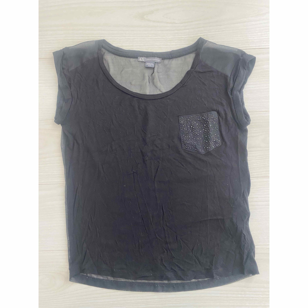 ARMANI EXCHANGE(アルマーニエクスチェンジ)のレディース　ブラウス　シャツ　Tシャツ　アルマーニ　ブラック　黒　XSサイズ レディースのトップス(Tシャツ(半袖/袖なし))の商品写真