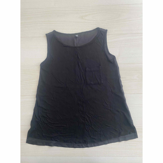 ユニクロ(UNIQLO)のユニクロ　UNIQLO シャツ　ノースリーブ　ブラック　黒　Sサイズ(Tシャツ(半袖/袖なし))