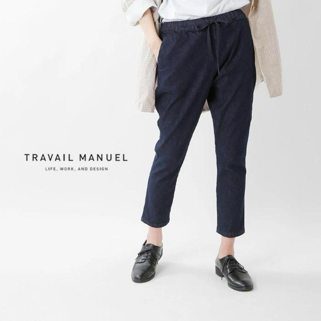 TRAVAIL MANUEL(トラバイユマニュアル)のTRAVAILMANUEL トラバイルマニュエル ストレッチ デニム ペグパンツ レディースのパンツ(デニム/ジーンズ)の商品写真