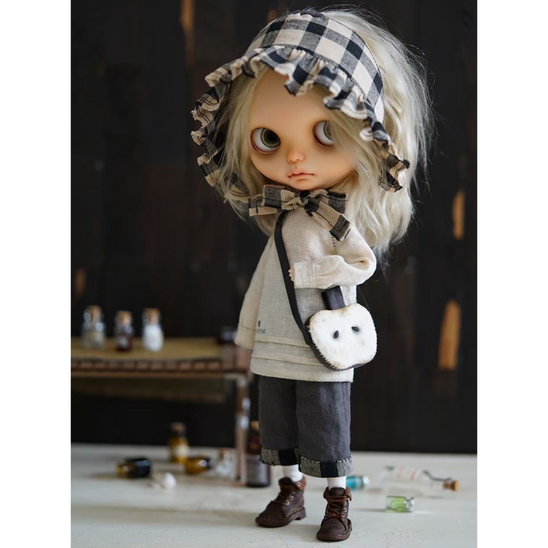 ブライス お洋服 アウトフィット 海外作家製 BlackApple ブライス お洋服 アウトフィット 海外作家製 BlackApple