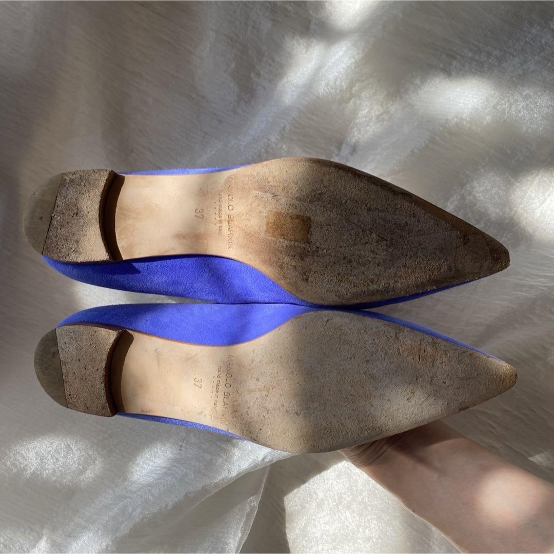 MANOLO BLAHNIK(マノロブラニク)のマノロブラニクブルーフラットシューズ　ロンハーマン メ レディースの靴/シューズ(ハイヒール/パンプス)の商品写真