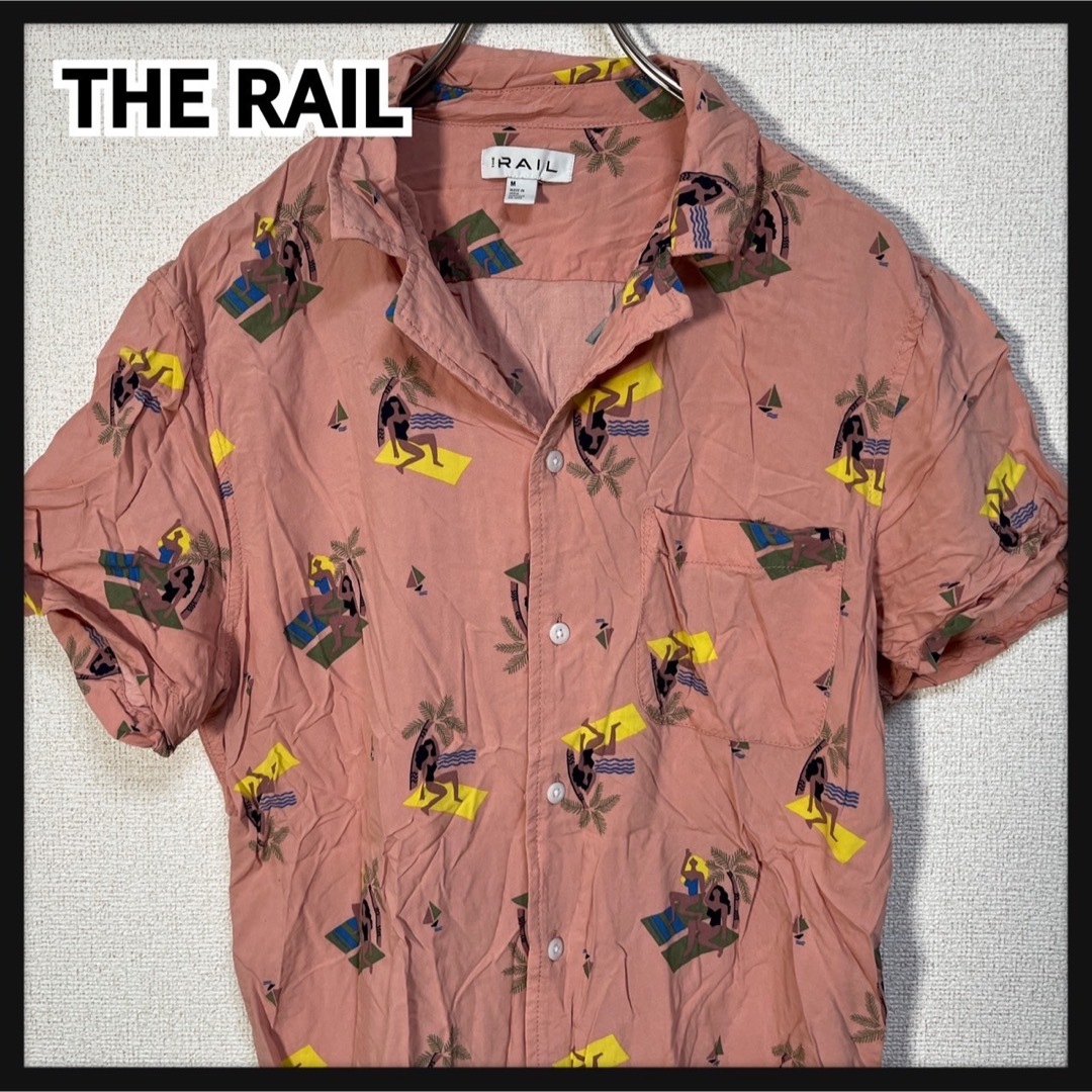 【アロハシャツ】半袖柄シャツ　レーヨンピンク　ヤシの木セクシー女性　水着32 メンズのトップス(シャツ)の商品写真