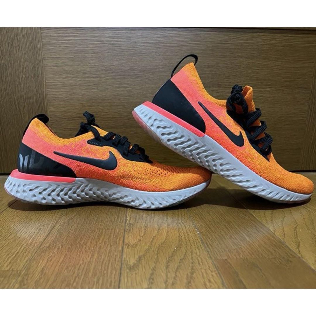 NIKE(ナイキ)の24.5cm ナイキ　エピック リアクト フライニット レディースの靴/シューズ(スニーカー)の商品写真